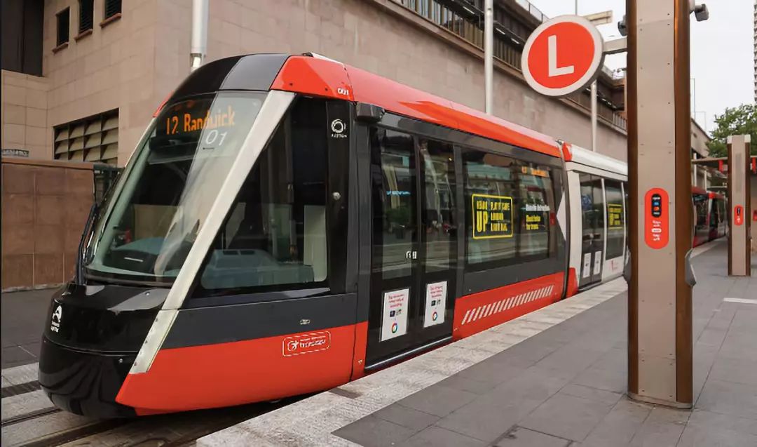 造价30亿的悉尼轻轨运营第4天,悉尼乘客体验如何?|轻轨_新浪新闻
