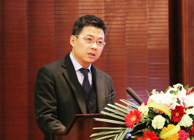 董事长赵晓晨,北京有色金属研究总院名誉院长,中国工程院院士屠海令