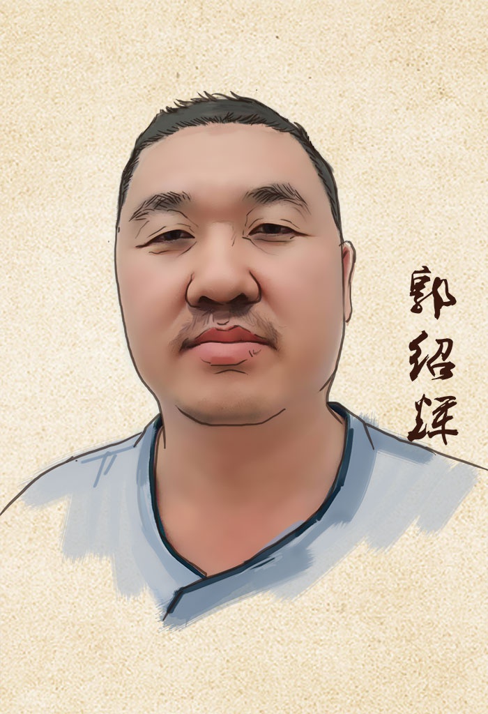 郭晓涵郭绍辉群体路遇车祸施援手弘扬美德新风尚