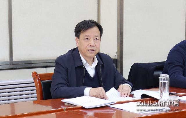 马勤学为政府系统党员干部宣讲党的十九届四中全会精神