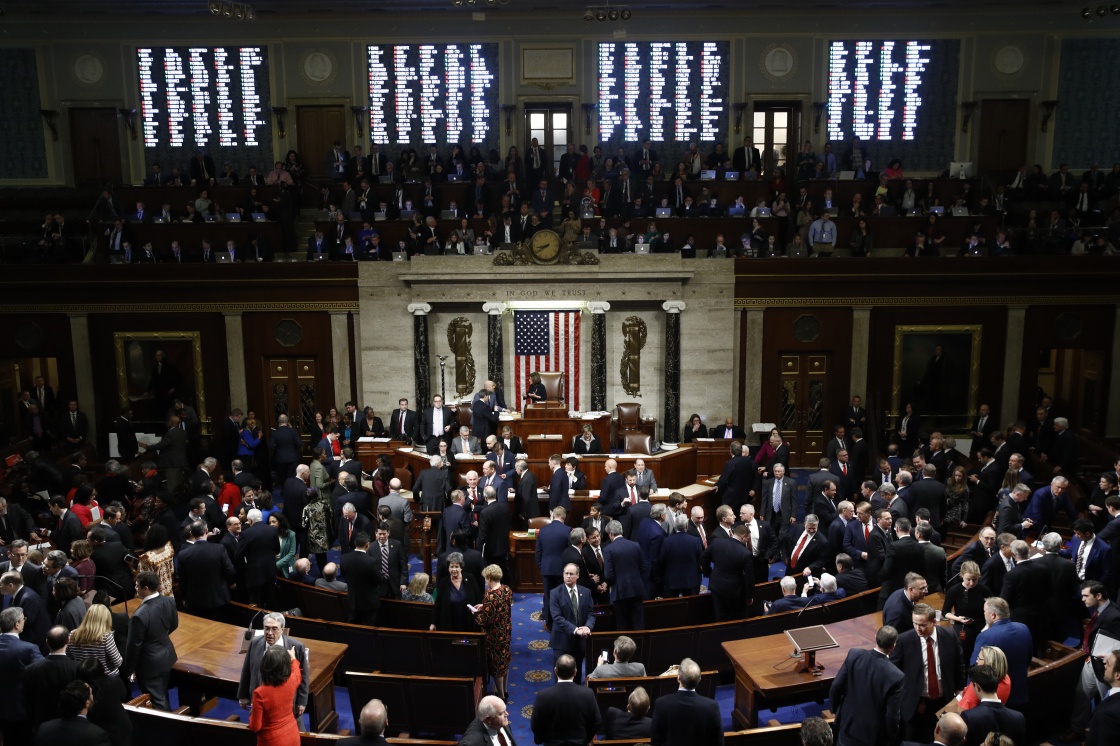  12月18日，美國華盛頓，國會衆議院投票表決現場。