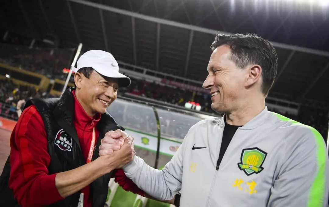 王宝山：归化伊沃年龄不是问题，培养好球员要先教出合格的社会人休闲区蓝鸢梦想 - Www.slyday.coM