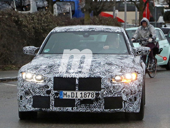 宝马新一代M3谍照 搭3.0T引擎配6速手动变速箱