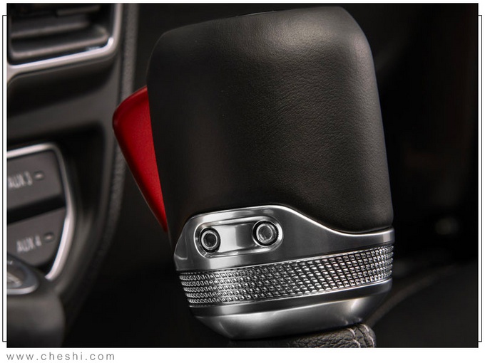 Jeep新款牧马人实拍曝光 年底开售