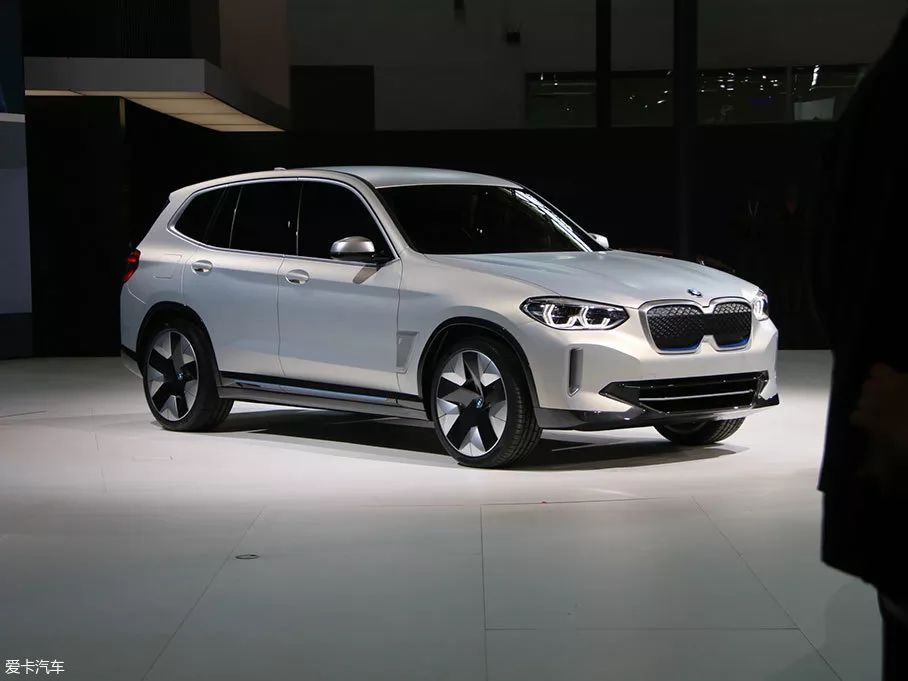 颜值真不赖，奔驰、宝马全新混动/电动车型来了，还买啥特斯拉！