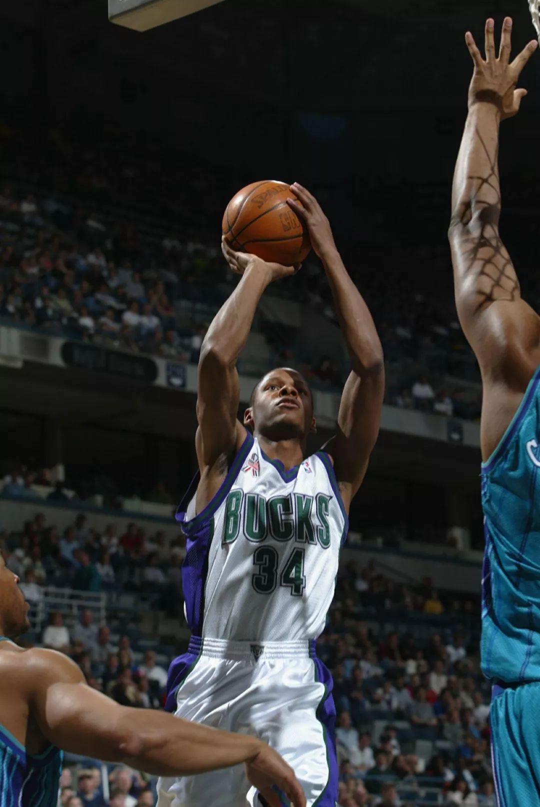 高清壁纸联盟史上最强三分射手雷61阿伦