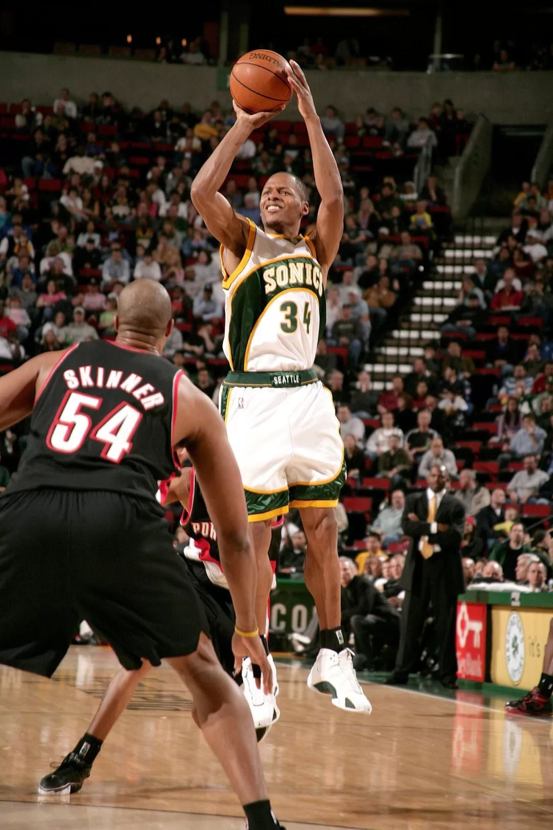 高清壁纸联盟史上最强三分射手雷61阿伦