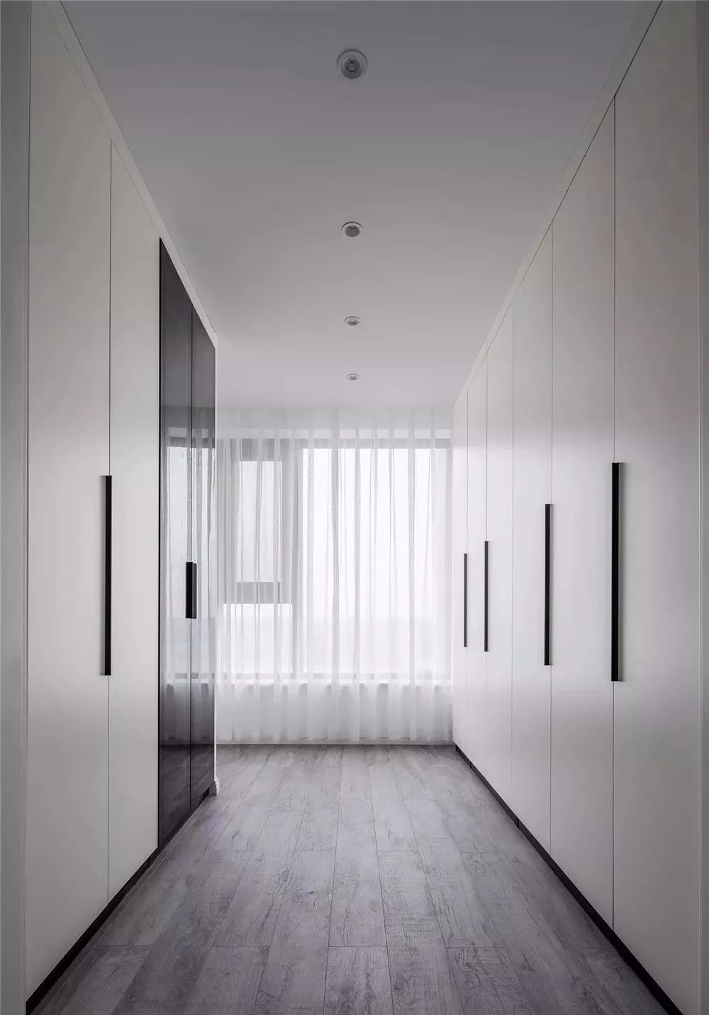 【装修案例】120㎡现代主义3室2厅，去繁就简追求生活的极致简约！