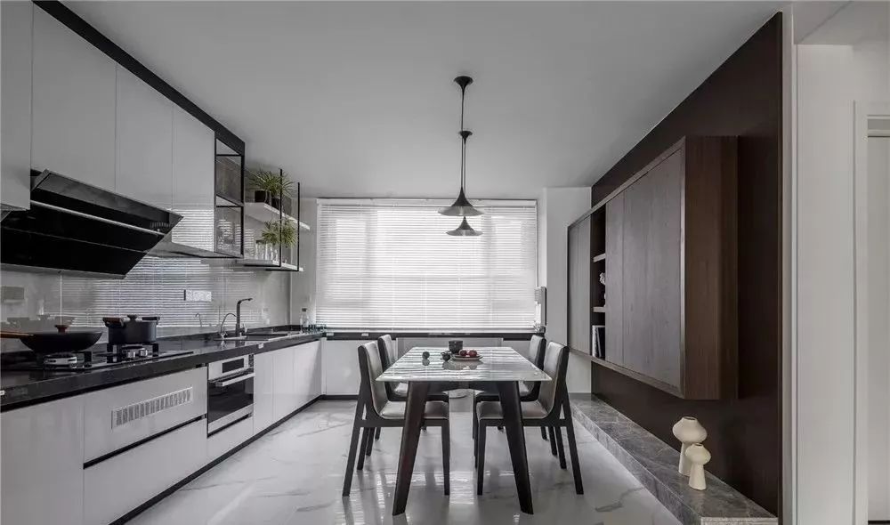 【装修案例】120㎡现代主义3室2厅，去繁就简追求生活的极致简约！