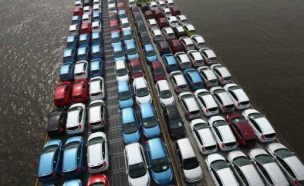 新能源车连跌五个月 置换难住首批车主