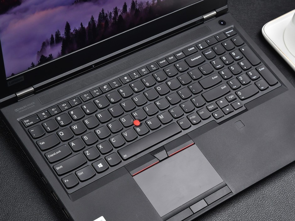 专业移动图形工作站thinkpadp53图赏