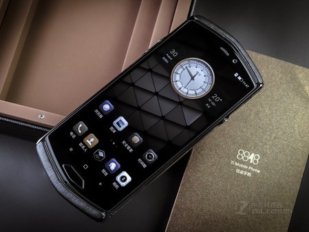 明年可换5g88484g手机巅峰版仅16800元