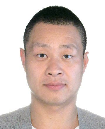 36岁,居民身份证:370502198309105610,户籍地址:山东省东营市东营区东