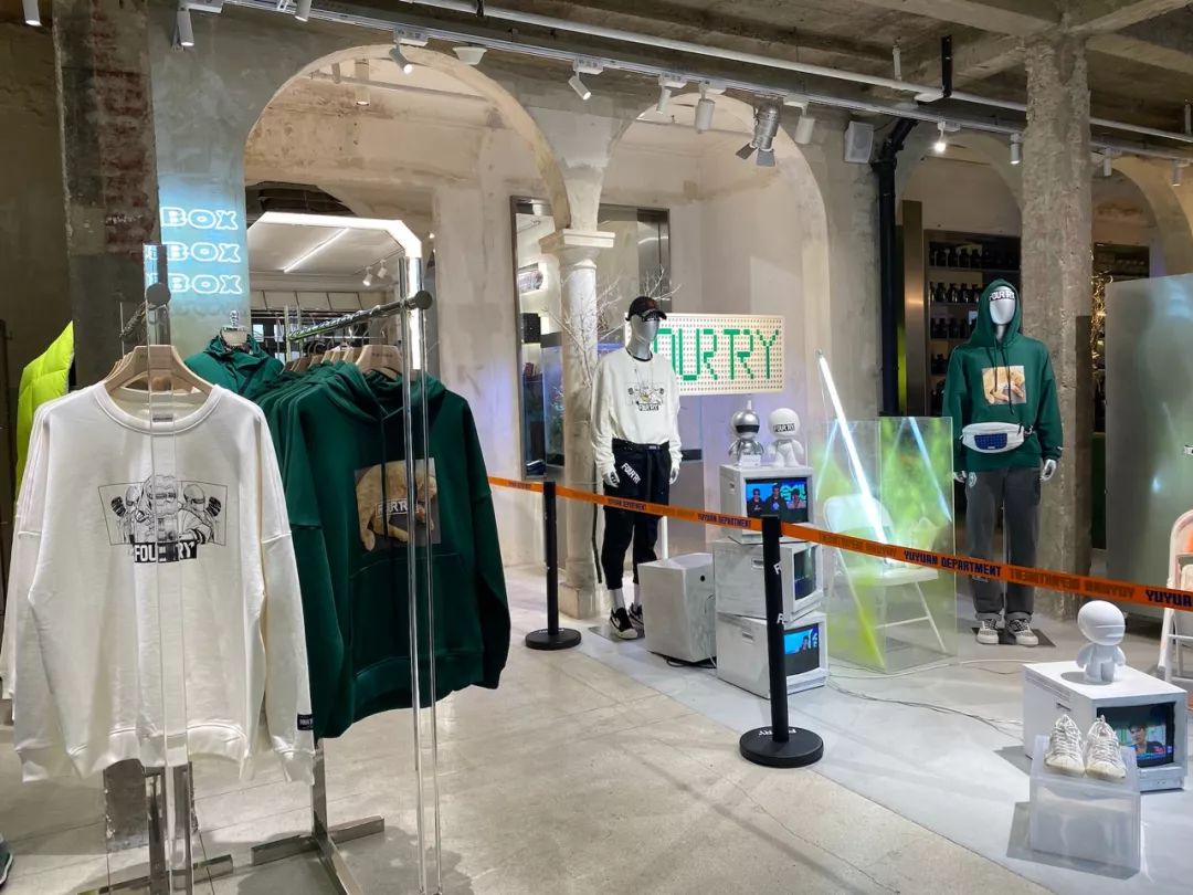 《潮流合伙人》带动线下体验店再卖爆,为什么爱奇艺总能引领潮流