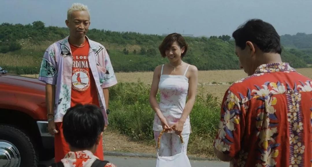 正男和菊次郎所遇到的美丽风景,莫过于一路搭顺风车所遇到的形形色色