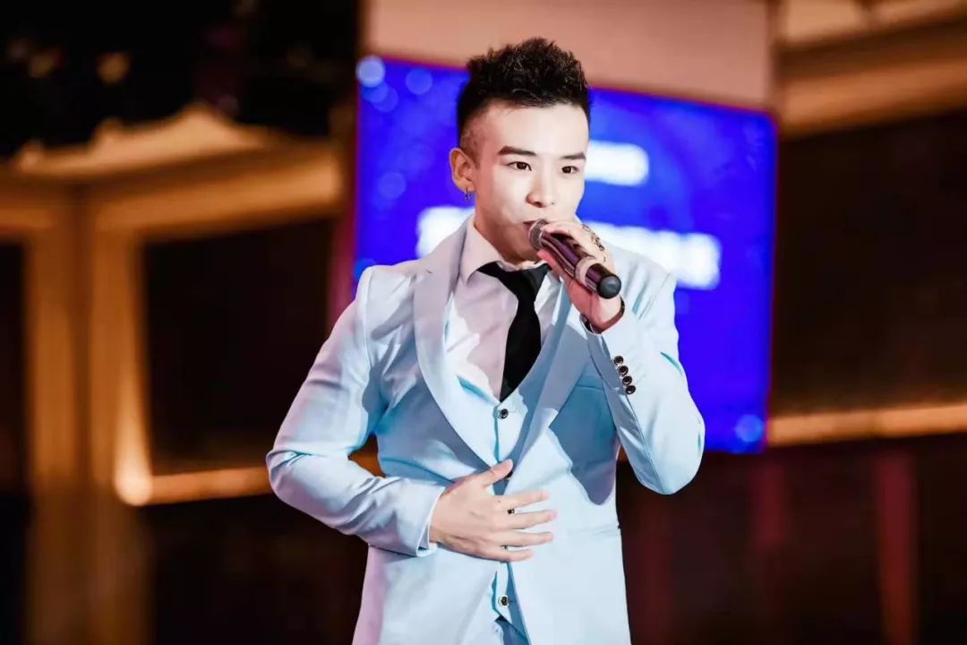 一起跨年吧!看完视频现在就想去