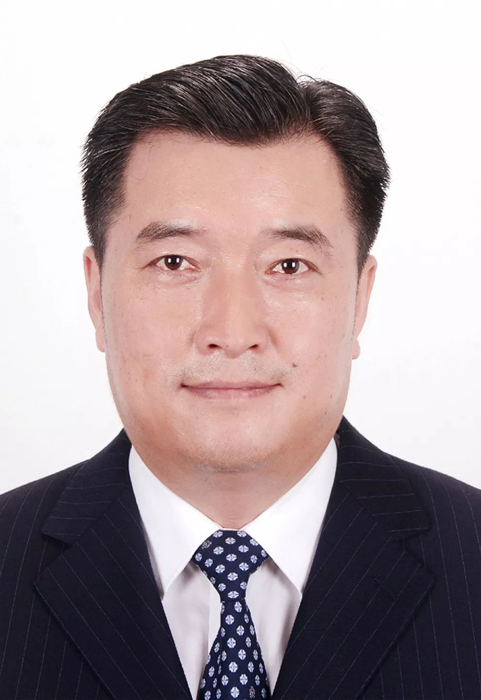 我是江苏省财政厅副厅长倪国强.