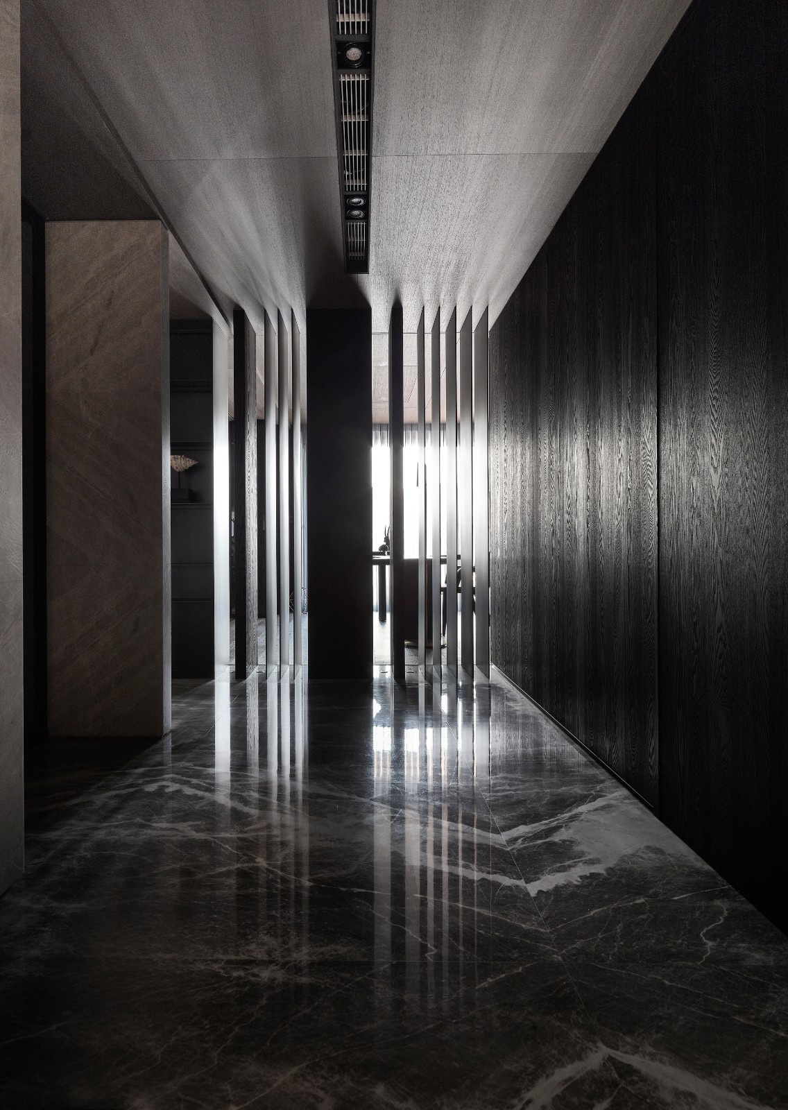 185㎡现代黑桃木简约住宅