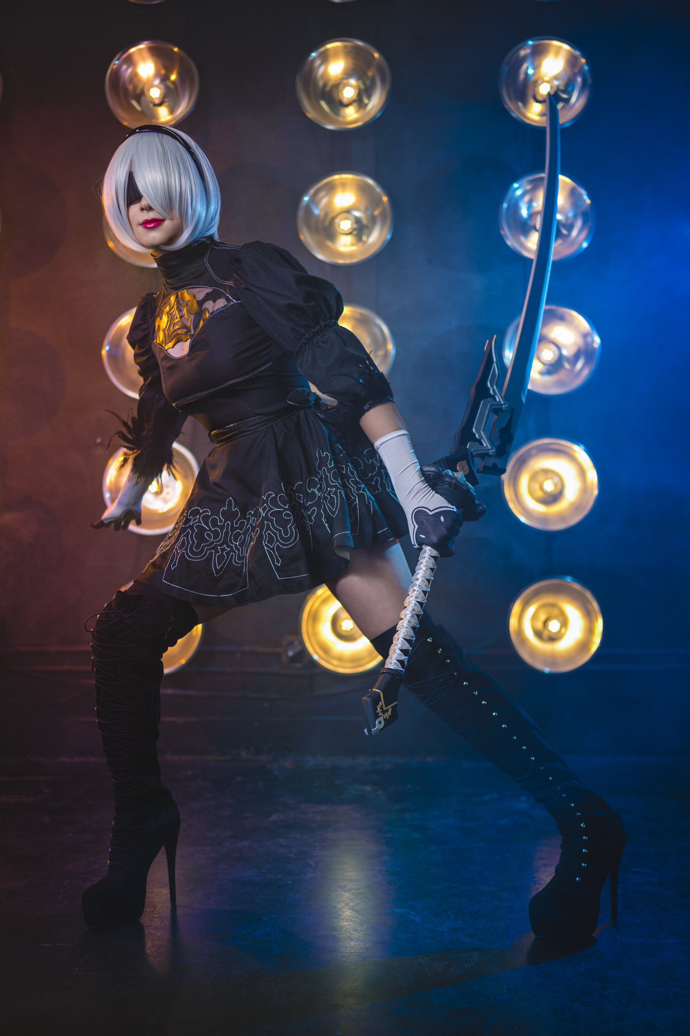 女装大佬sneakycos尼尔机械纪元2b太诱惑了