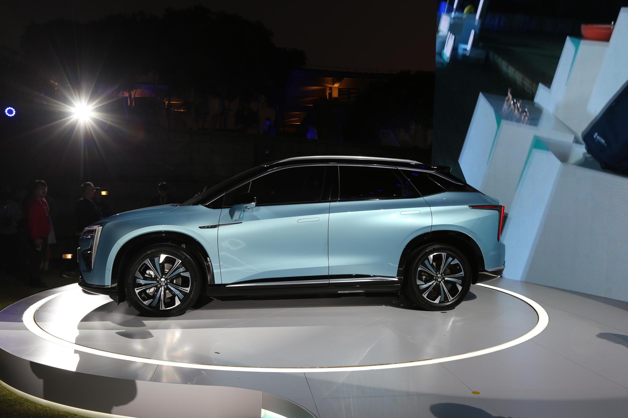 预售26万起 广汽蔚来hycan合创首款车型hycan 007发布_手机新浪网