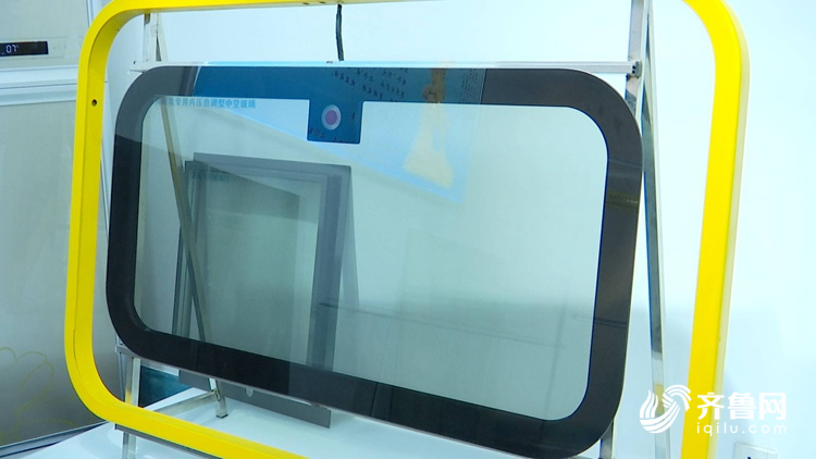 高质量发展新嬗变丨既要"坚硬"又要"易碎",高铁车窗玻璃:我是怎么炼成