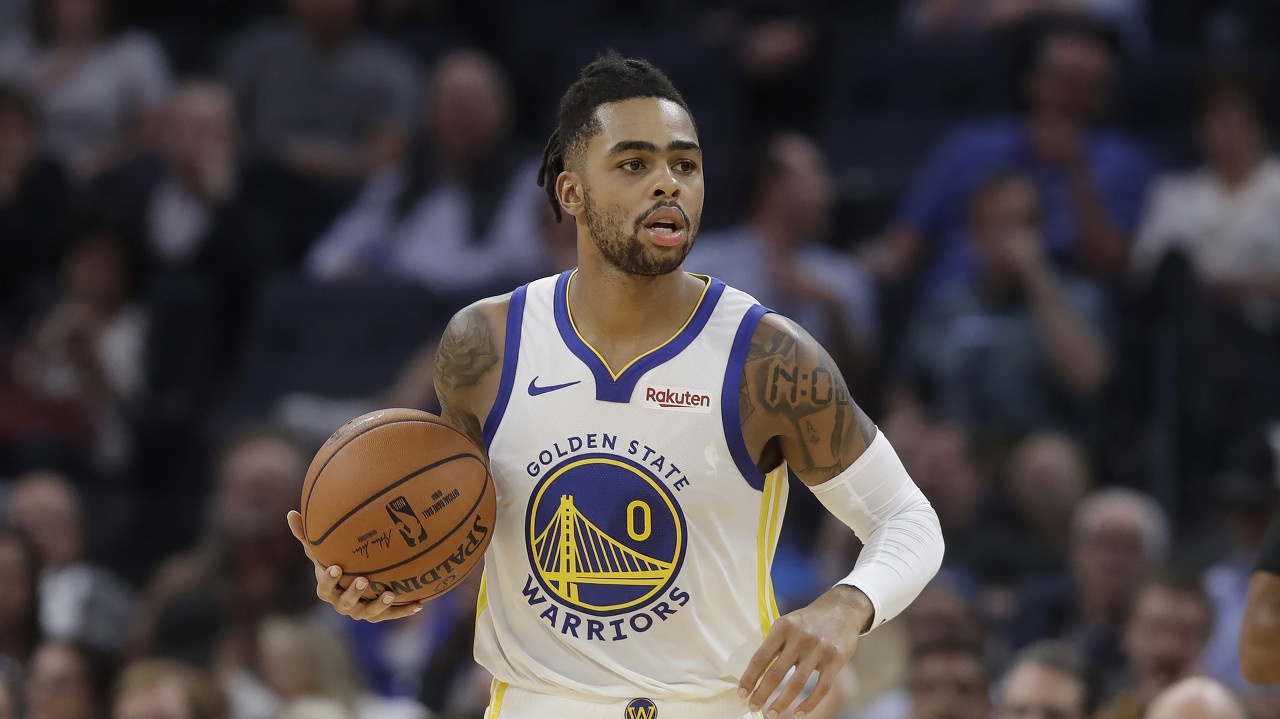 赛后勇士后卫拉塞尔接受了采访.