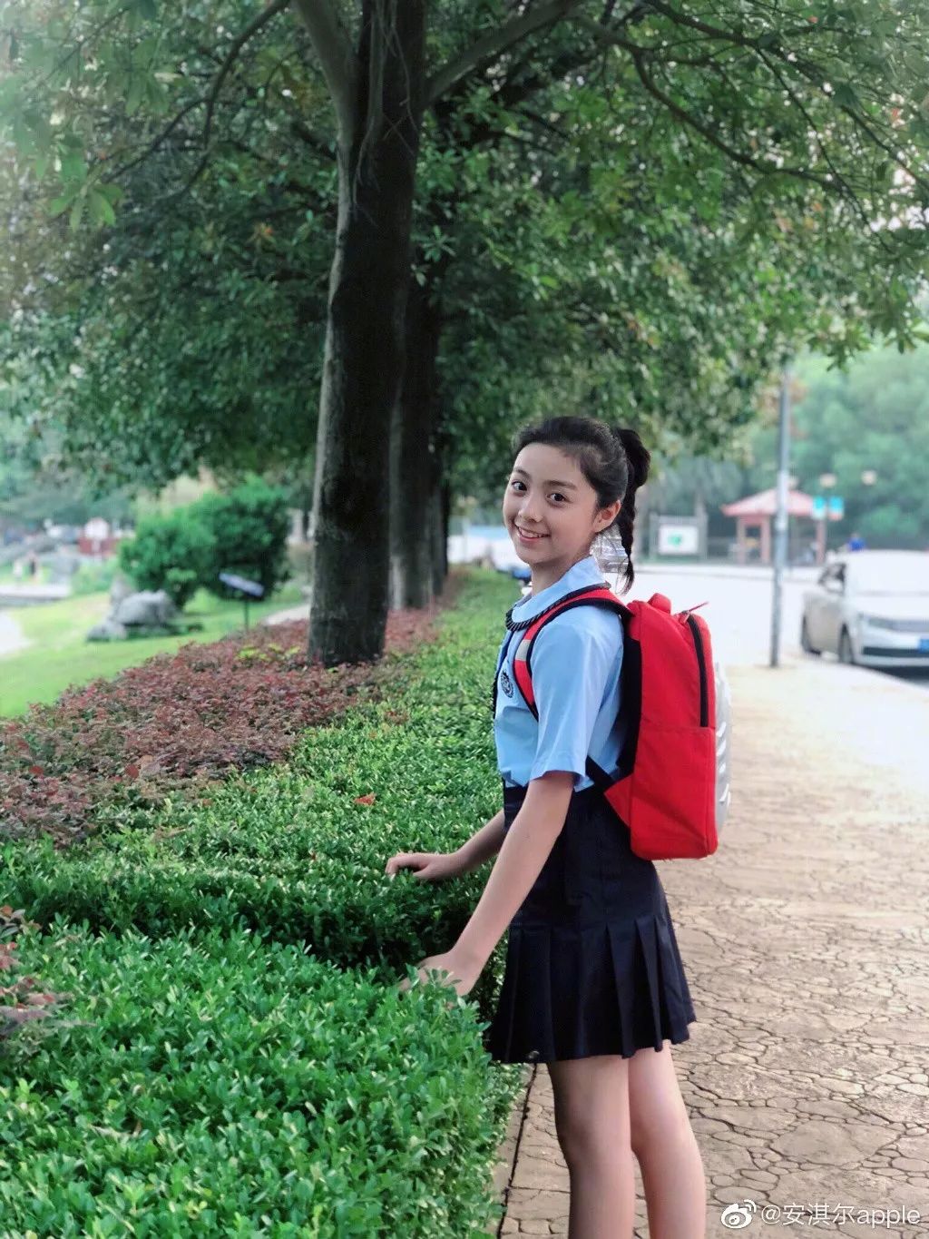 还记得一年级小学季的小苹果安淇尔吗她现在长这样了