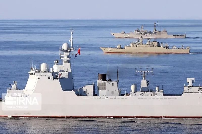 中俄伊海上联合军演,"中华神盾"西宁舰表现亮眼 | 图说