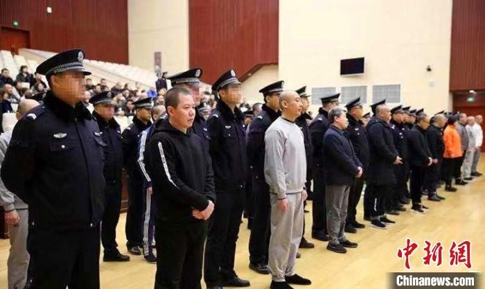 山西黑老大"小四毛"被判无期徒刑 曾违法减刑