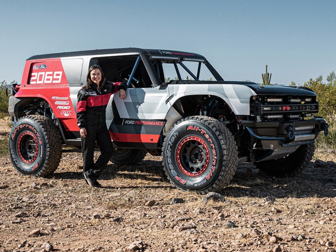 福特全新Bronco细节曝光，换全新LED大灯