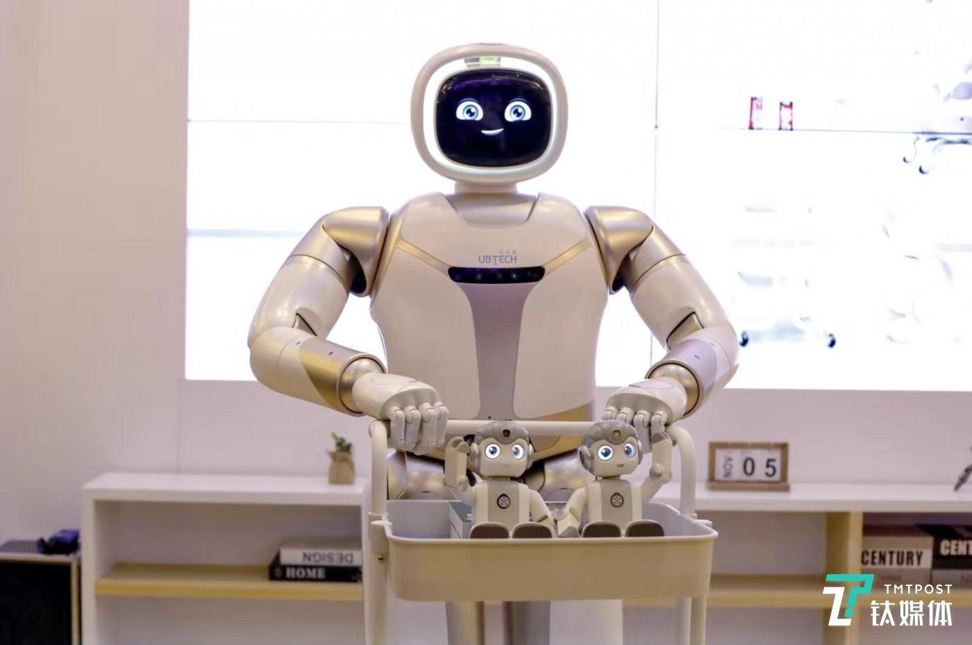 版本的大型仿人服务机器人walker,室内智能巡检机器人aimbot(智巡士)