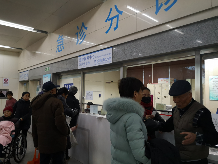 包含安貞醫(yī)院"同仁醫(yī)院黃牛掛號電話",的詞條