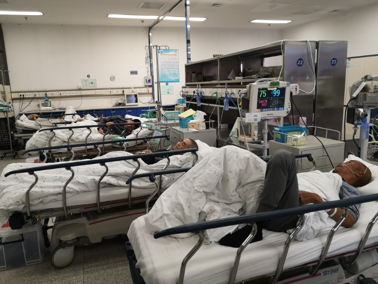 心血管疾病高发季北京安贞医院急诊科人满为患