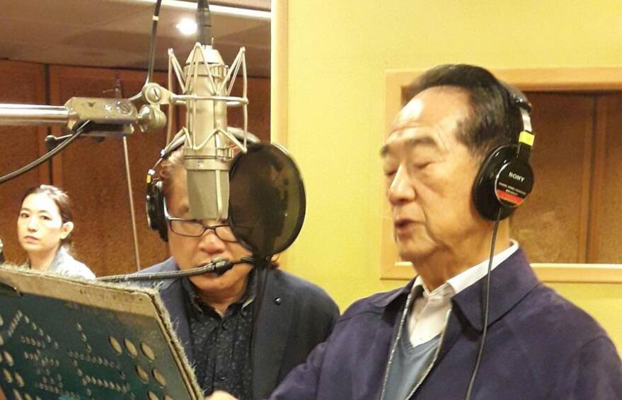 韩国瑜自称"被网络霸凌" 宋楚瑜:不被人黑是
