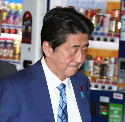 资料图:日本首相安倍(NHK)