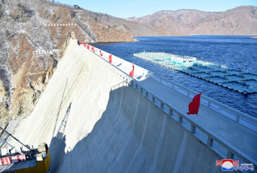 八乡水坝 图丨朝中社