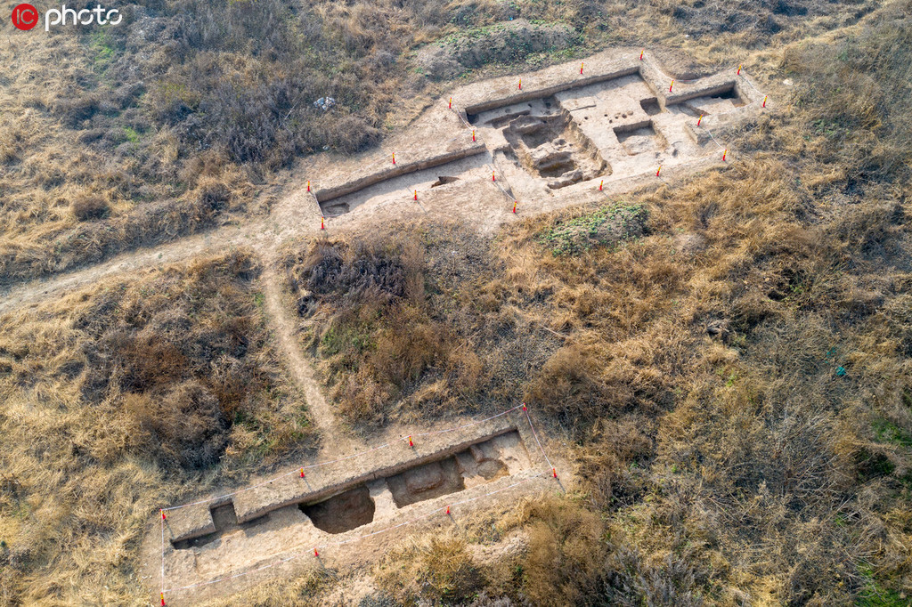 陕西秦咸阳城遗址首次发现秦始皇陵石铠甲加工基地