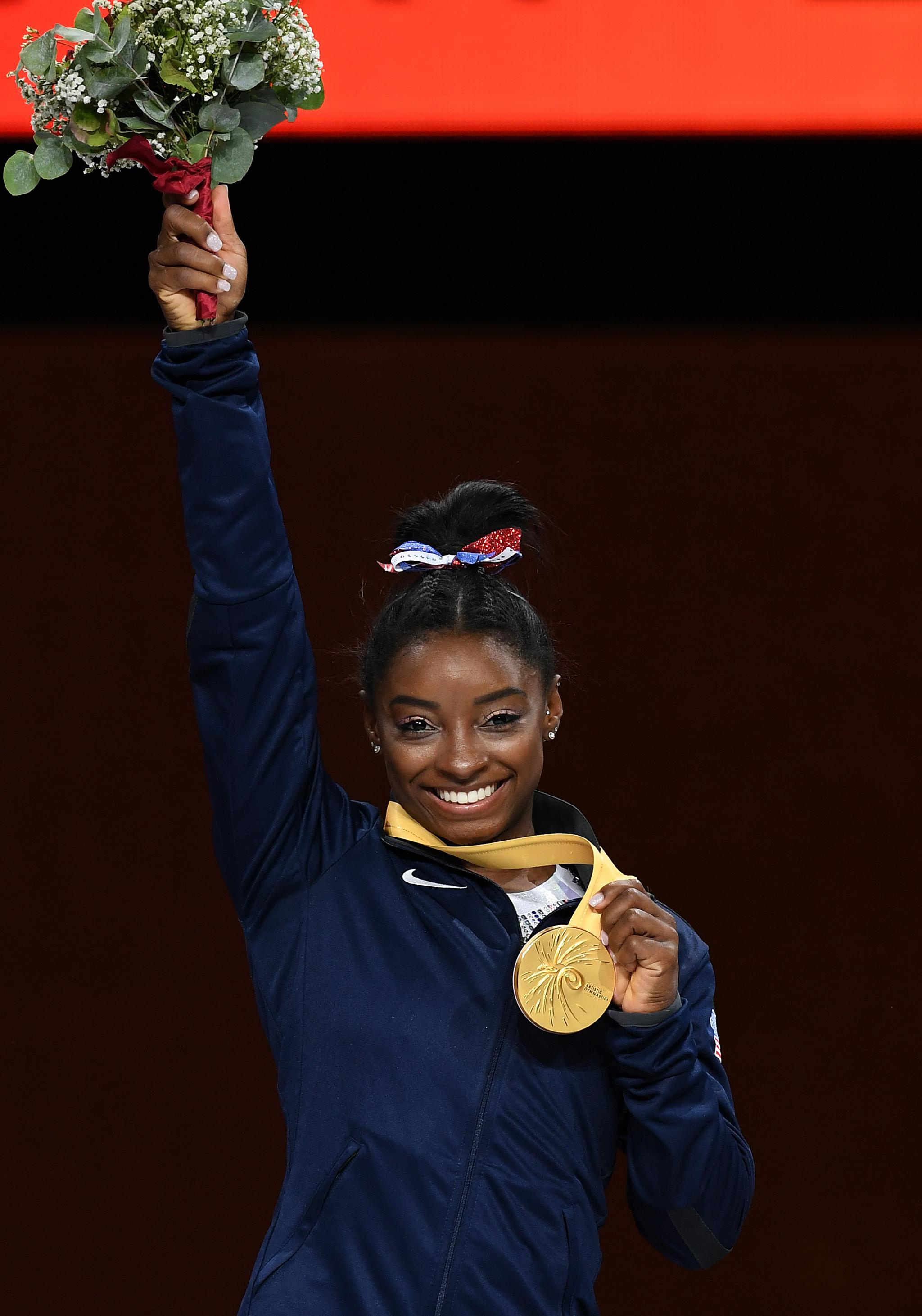 美国体操巨星拜尔斯筹划东京奥运会后进行巡回表演