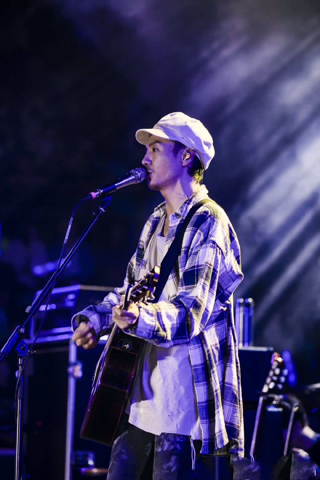 让朴树在这里唱出自己 江苏卫视跨年演唱会 赤子如期而至