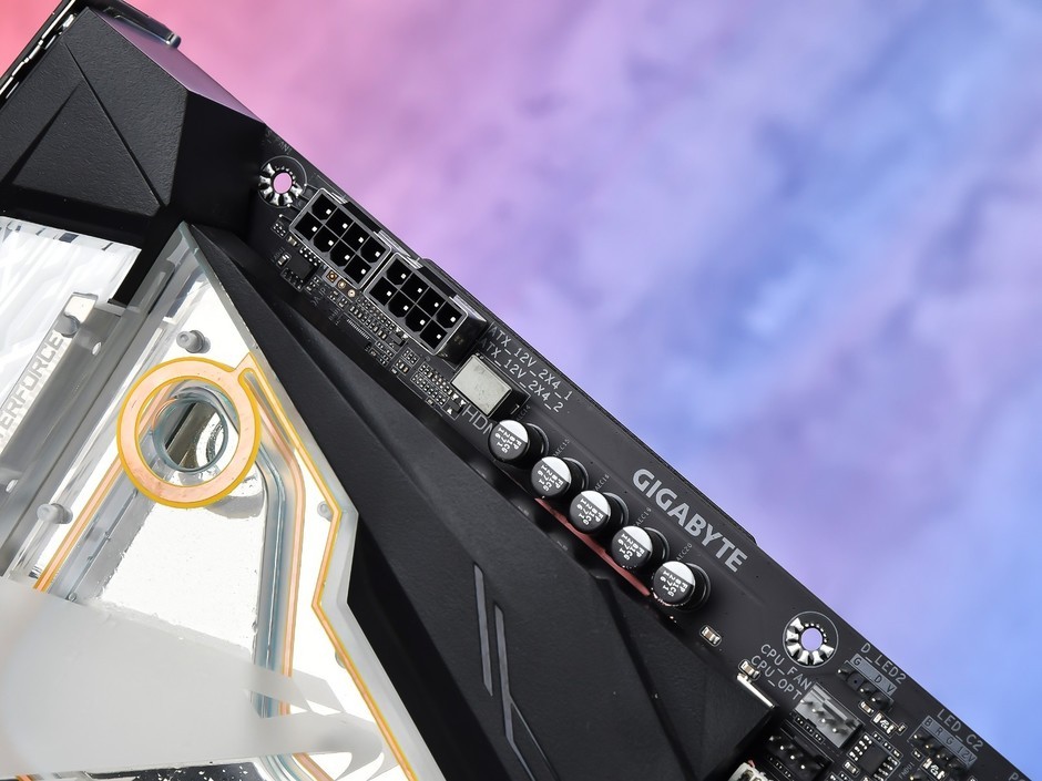 旗舰之选 技嘉z390水雕主板图赏