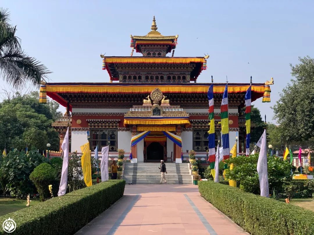 这些非印度佛寺中,我最喜欢的一座是不丹王室寺(royal bhutan
