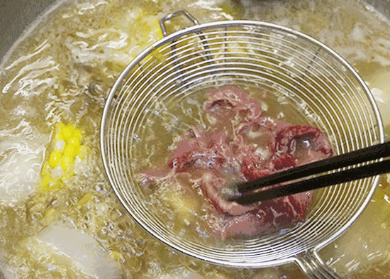 ▲ 潮汕牛肉火锅。