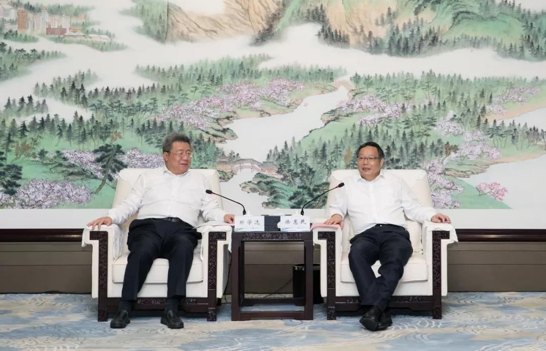 郑学选会见南通市委书记徐惠民,市长王晖,双方签署合作框架协议
