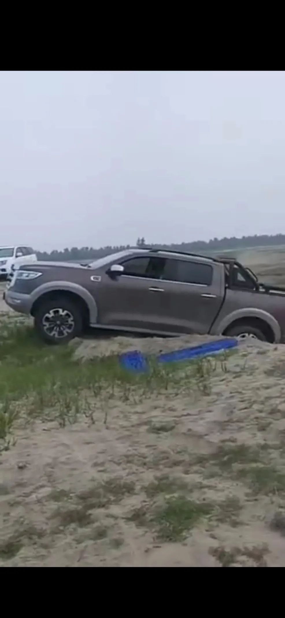 汽车 长城炮拖车钩断裂引争议 谁来 救援 受伤的长城 新浪财经 新浪网 汽车 长城炮拖车钩断裂引争议 谁来 救援 受伤的长城 新浪财经 新浪网