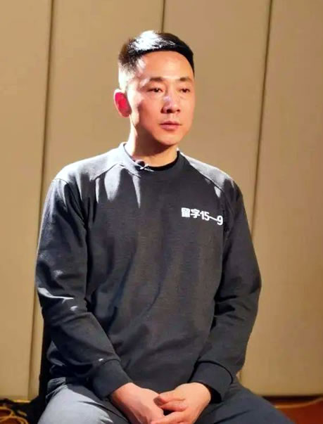 云南落马厅官许洋被指控为走私团伙提供白糖等查缉信息