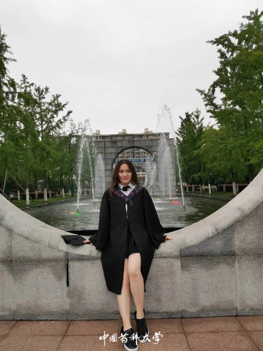 三人保研,一人考研成功,这个药大学霸宿舍不简单!