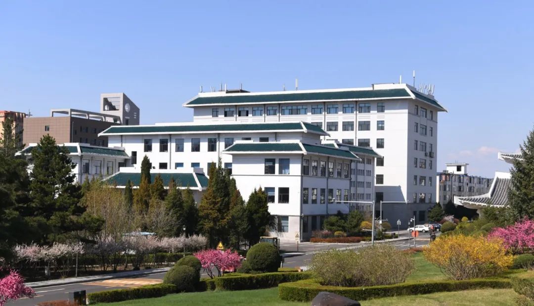 延边大学致2020级新生家长让我们一起云游延大