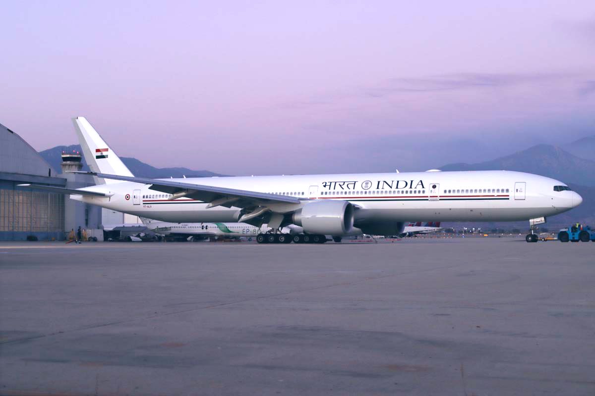 报道说,该飞机的正式呼号是"印度航空一号"(air india one),专门为