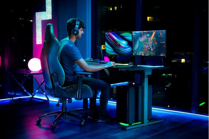 图 Razer推出首款电竞椅 售价499美元主打腰椎支撑 新浪科技 新浪网 图 Razer推出首款电竞椅 售价499美元主打腰椎支撑 新浪科技 新浪网