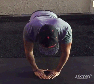 侧重：胸中部，三角肌，肩部，核心肌